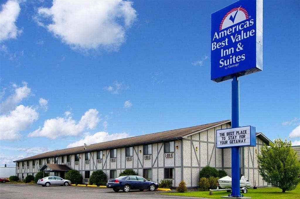 America'S Best Value Inn & Suites International Falls Exterior foto